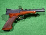 Browning - Medalist, .22 LR. 6 3/4