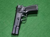 Browning - Hi Power, Blued Finish, 9mm. 4.7