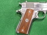 Colt - 1911, Custom Shop, Mark IV, Series 70, Electroless Nickel Finish, .45 ACP. 5 Colt - 1911, Custom Shop, Mark IV, Series 70, Electroless Nickel Finish, .45 ACP. 5