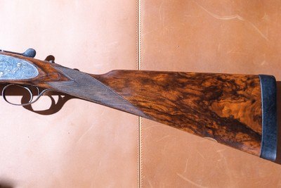 Holland & Holland - Model de Luxe, SxS, Royal Hammerless, Extra Finish, Deluxe Engraved, 12ga. 30