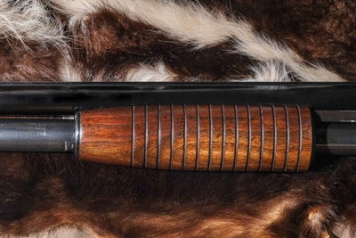 Winchester - Model 12, Heavy Duck, 12ga. 30