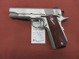 Dan Wesson Commander Classic Bobtail - 1 of 2