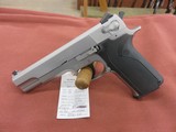 Smith & Wesson 1006 - 1 of 2