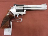 Smith & Wesson 686 - 2 of 2