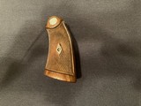 S&W I Frame hand ejector round butt original diamond grips - 1 of 2