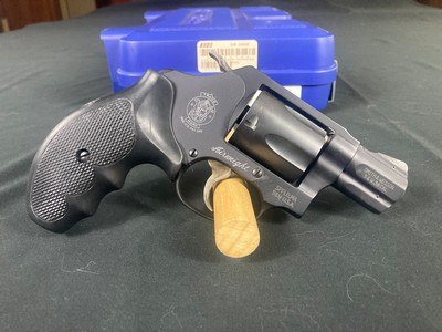 S&W Model 360 38 Special - Image 4 of 4