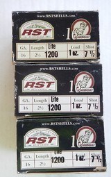 3 Boxes RST 16 gauge
2 1/2 Inch shells, #7 1/2 Shot Total of 75 shells - 2 of 3