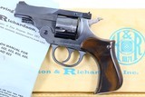 H&R, M925 5-shot Revolver, AF97926, FB00867 - 2 of 13