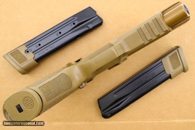 SIG, M17, U.S. Military Surplus, TF002359, FB00566 - Image 7 of 16