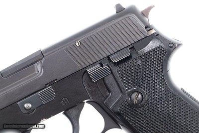 Attractive SIG Sauer P220, Nitron Finish, Swiss, G110302, FB00010 - Image 6 of 13