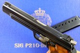 SIG, M49,Danish Military Pistol, Boxed. 9mmP, 10612, FB00896 - 6 of 14