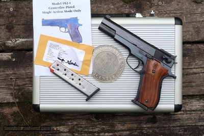 Smith & Wesson, Model 952-1, KAZ0690, A-1658