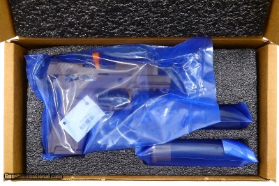 As New SIG SAUER M18 Pistol, U.S. Military Overrun, TC481173, FB00673 - Image 3 of 10
