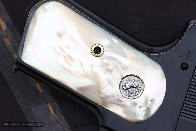 Colt 1908 Hammerless Pistol, Mother-of-Pearl Grips, Box, 35146, FB01641 - Image 9 of 13