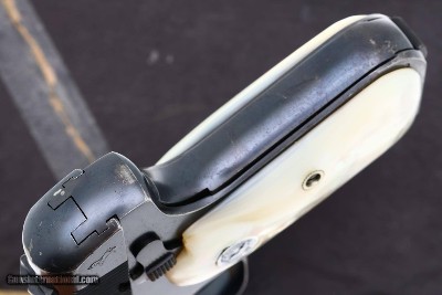 Colt 1908 Hammerless Pistol, Mother-of-Pearl Grips, Box, 35146, FB01641 - Image 7 of 13