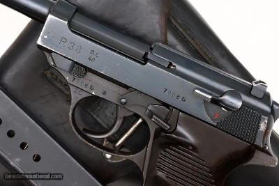 Walther P38, AC 40 Pistol, WWII, RIG with Matching Mag, 7968b, FB01635 - Image 4 of 16