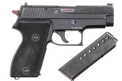 SIG SAUER P225 Pistol, Swiss Thurgau Police, M547828, FB02052 - Image 5 of 10