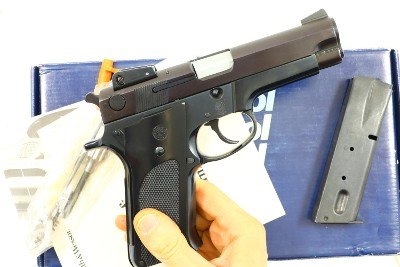 Rare S&W Model 559 Steel Frame Pistol, 1 of 250, Box, A749351, FB00668 - Image 11 of 12