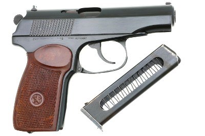 Russian Izhevsk Arsenal Makarov Pistol, 1983 date, CT4612, FB00457 - Image 3 of 9