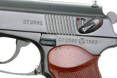 Russian Izhevsk Military Makarov Pistol, dated 1983, CT2582, FB00472 - Image 2 of 11