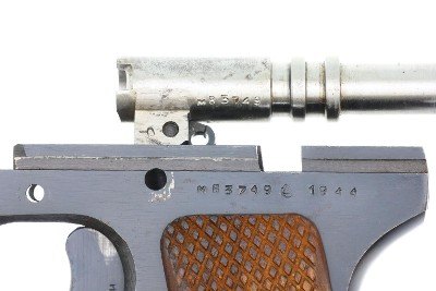 Russian Military Tokarev made 1944, late WWII grips, rig, MB3749, FB01722 - Image 5 of 18