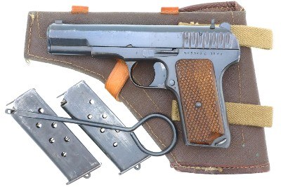 Russian Military Tokarev made 1944, late WWII grips, rig, MB3749, FB01722