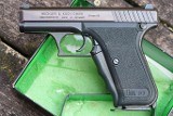 H&K P7, Early Commercial Production, Boxed with Accessories, 4983, I-696 - 4 of 8