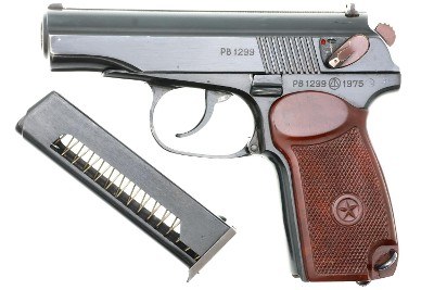 Russian Izhevsk Arsenal Military Makarov, 1975 date, PB1299, FB00500 - Image 2 of 9