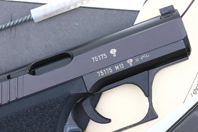 Heckler & Koch HK P7M13 Pistol, as NIB w/ Accessories, 75175, FB02489 - Image 4 of 12