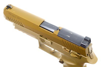 SIG M17 Original US Military Surplus Pistol SN: 853, TF000853, FB00685 - Image 6 of 10