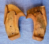 Roper gripped .38 M&P Smith & Wesson revolver - 3 of 3