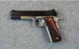 Kimber Custom II--.45 ACP - 2 of 2