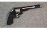 SMITH & WESSON MODEL 629 PERF CNTR--44 MAGNUM - 1 of 2