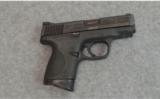 Smith & Wesson ~ M&P40C ~ .40 S&W - 1 of 2