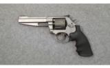 Smith & Wesson ~ 986 Pro Series ~ 9mm - 2 of 2