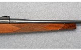Weatherby Mark V ~ 7 mm Rem. Mag. ~ Left Handed - 4 of 13