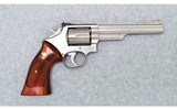 Smith & Wesson ~ Model 66-2 - 1 of 4