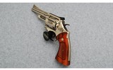 Smith & Wesson ~ Model 27-2 ~ .357 Magnum - 4 of 4