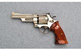 Smith & Wesson ~ Model 27-2 ~ .357 Magnum - 2 of 4