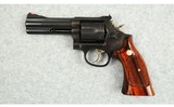 Smith & Wesson ~ 686-3 Midnight Black Stainless Steel ~ .357 Magnum - 2 of 3