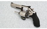 Smith & Wesson ~ 617-2 ~ .22 Long Rifle - 3 of 3