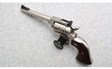 Ruger ~ New Model Single-Six SS ~ .22 LR/.22 WMR - 3 of 3