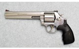 Smith & Wesson ~ 686-6 ~ .357 Magnum - 2 of 3