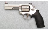 Smith & Wesson ~ 686-6 ~ .357 Magnum - 2 of 3