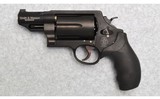 Smith & Wesson ~ Governor ~ .45 Colt/.410 Bore - 2 of 3