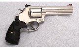 Smith & Wesson ~ 686-6 ~ .357 Magnum - 1 of 3