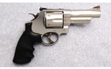 Smith & Wesson ~ 629-6 ~ .44 Magnum