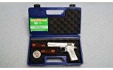 Colt ~ Govt. Model "Tomb of the Unknown Solder 100th Anniversary" ~ .45 Auto - 4 of 4