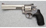 Smith & Wesson ~ 686-6 ~ .357 Magnum - 2 of 3