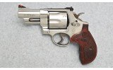 Smith & Wesson ~ 629-6 ~ .44 Magnum - 2 of 3